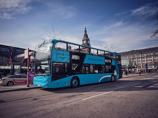 Biglietto combinato per tour in autobus hop-on-hop-off e crociera nel porto di Amburgo