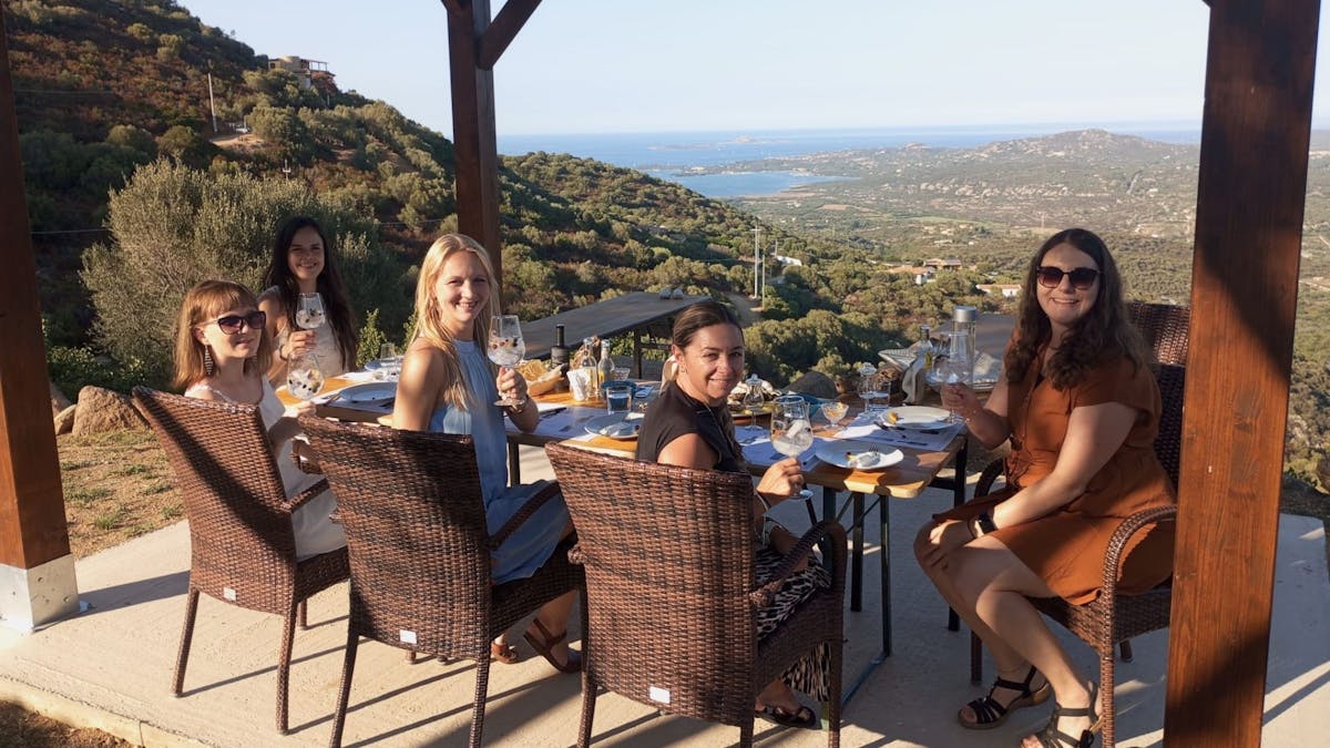 Bezoek een Myrtle Gin Laboratorium met proeverij in Olbia