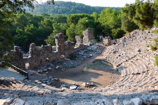 Den antikke byen Phaselis og Tahtali-fjellet