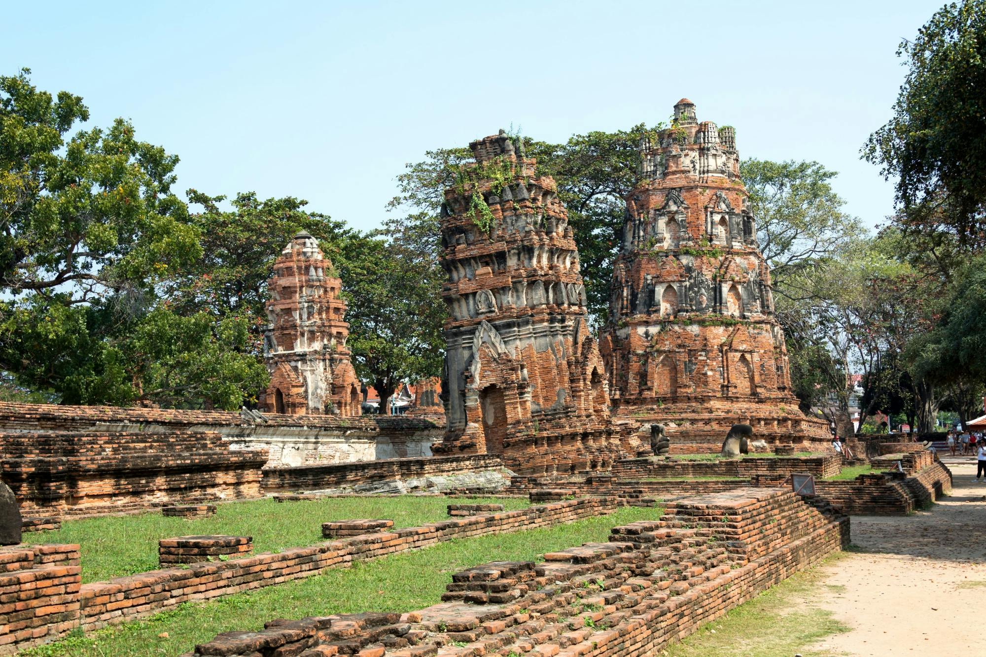 Rondleiding door de ruïnes van Ayutthaya met rivierBoottocht