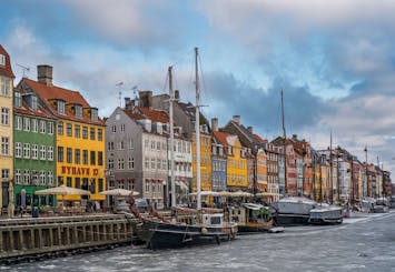 Private walking tour through Christmas Copenhagen