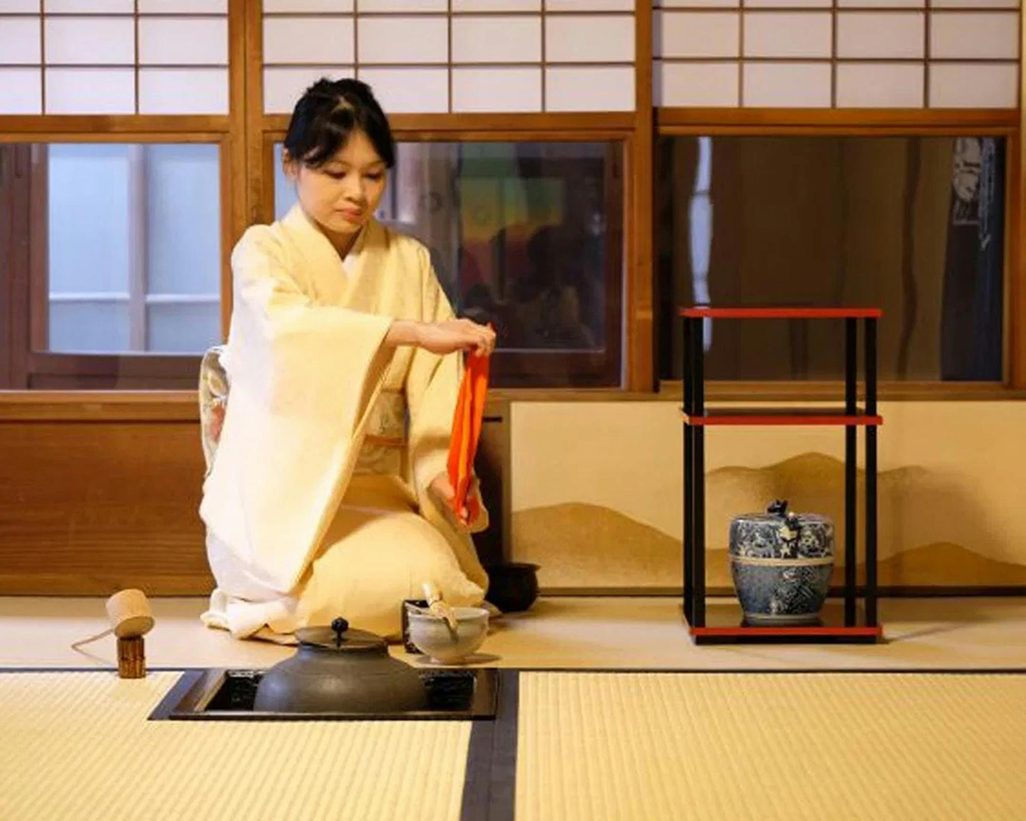 Tea Preparation, Tasting, and Ceremony Experience in Kyoto