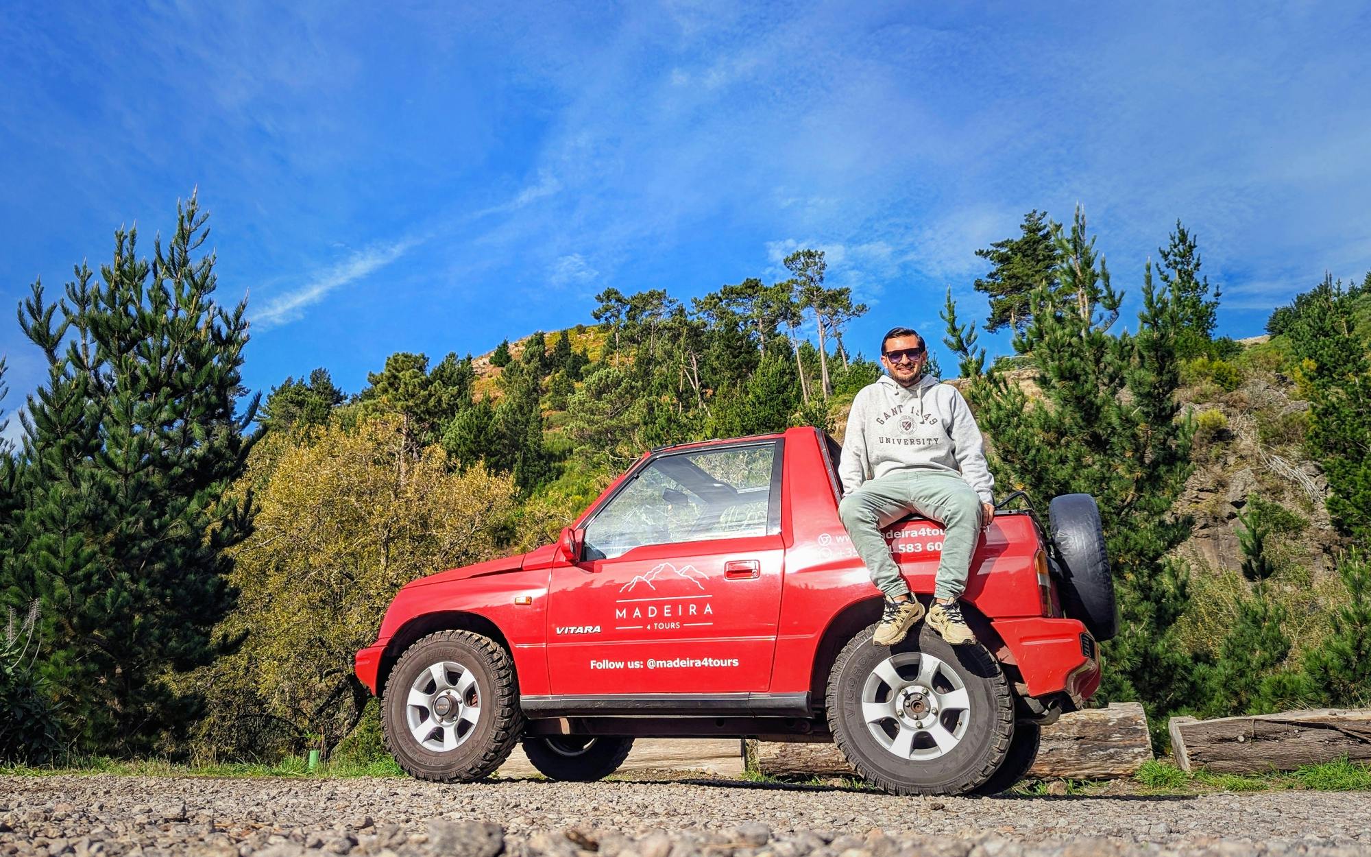 Excursión privada de 4 horas al Pico do Arieiro