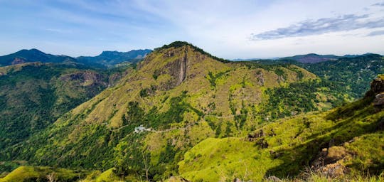 Dwudniowa wycieczka z wędrówką o wschodzie słońca na Adam's Peak