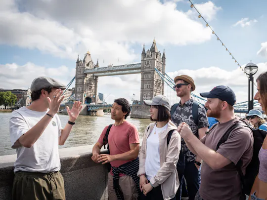 London Castles and Bridges Southbank Walking Tour