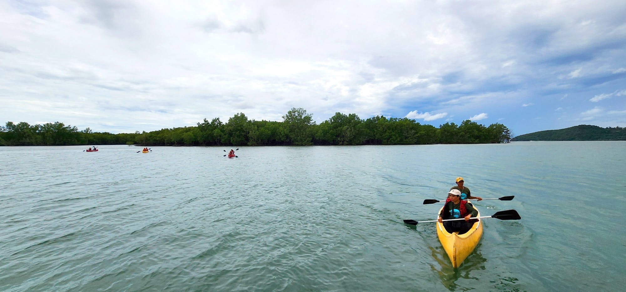 Phuket fisheries tour with kayaking and a seafood lunch