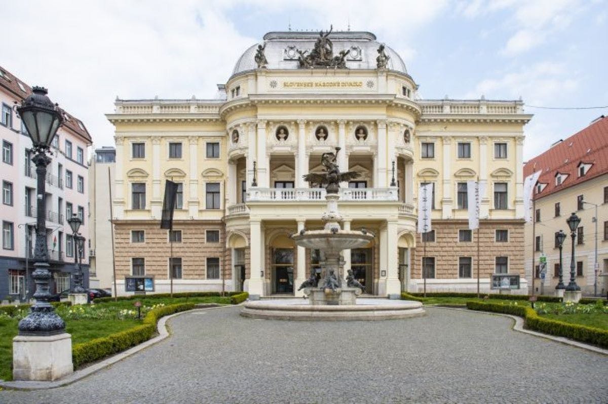 Visita guidata a piedi attraverso i monumenti di Bratislava