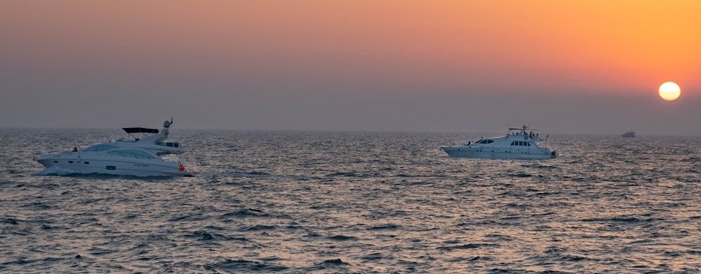 Crociera al tramonto a Dubai con stuzzichini e bevande