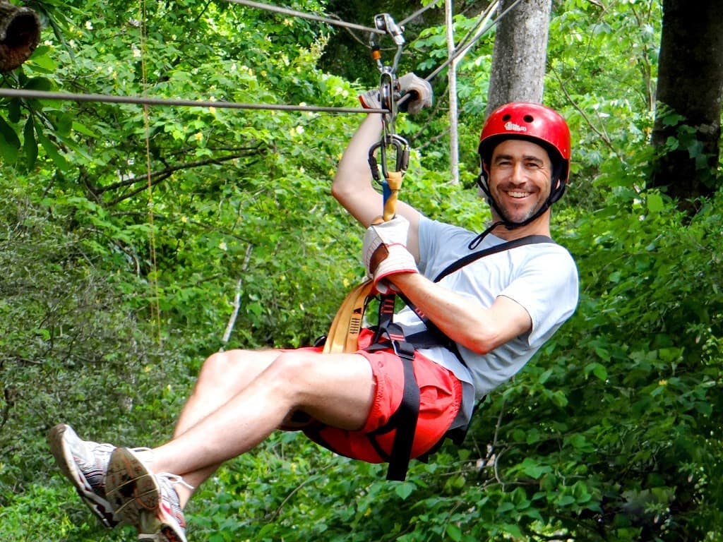 Canopy Ziplining i Diamante Eco Park