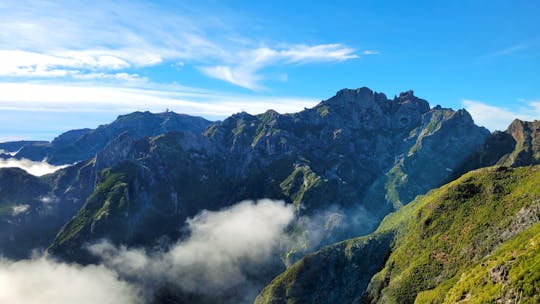 Pico Ruivo hiking