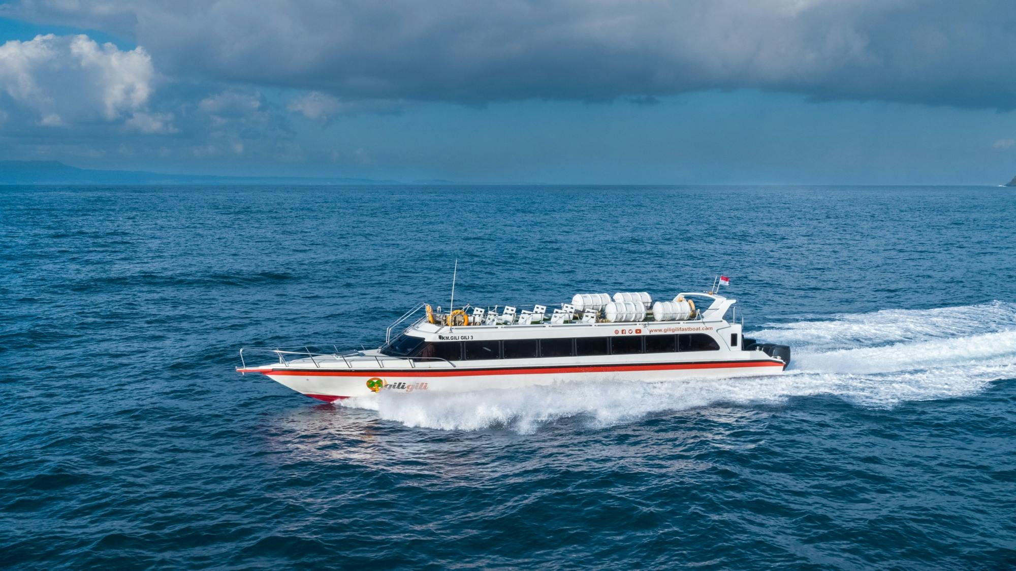 Bateau rapide de Padang Bai à Lombok, Gili Trawangan et Gili Air