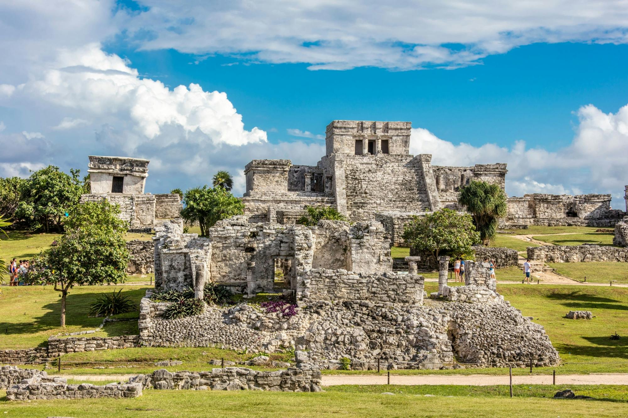 Geführte Tour durch Tulum und Besuch einer modernen Maya-Gemeinde