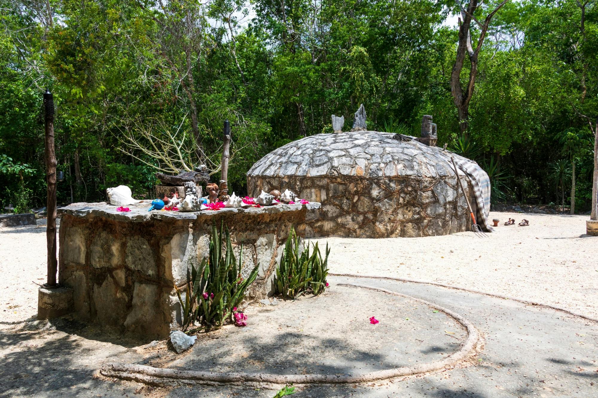 Guided Tour of Tulum and Visit to a Modern Maya Community