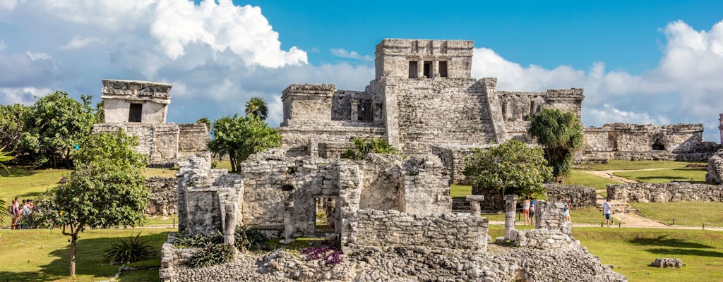 Guided Tour of Tulum and Visit to a Modern Maya Community