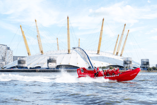 Tour in motoscafo sul Tamigi «Break the barrier» di Thames Rockets