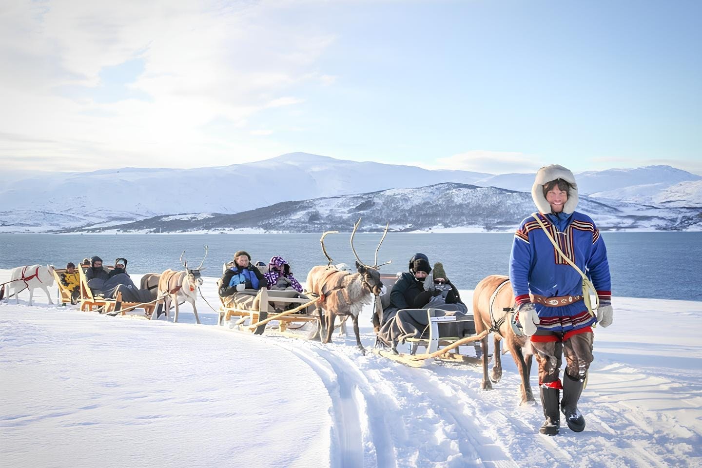 Paseo en trineo de 30 minutos con experiencia cultural sami