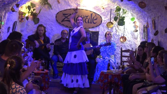 Pokaz flamenco Zincalé w jaskini w dzielnicy Sacromonte