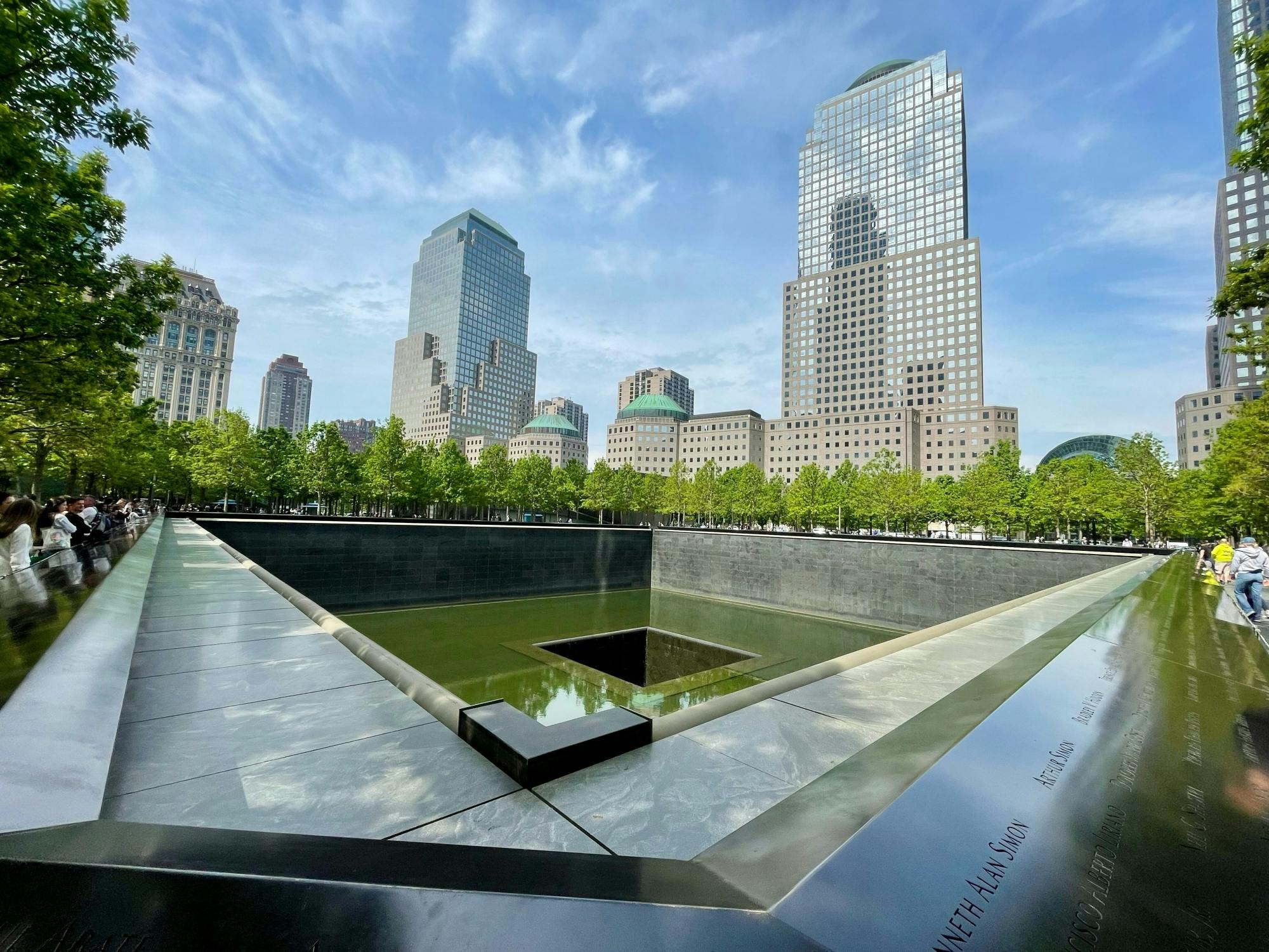 Ground Zero tour with optional ticket to 9-11 Memorial Museum