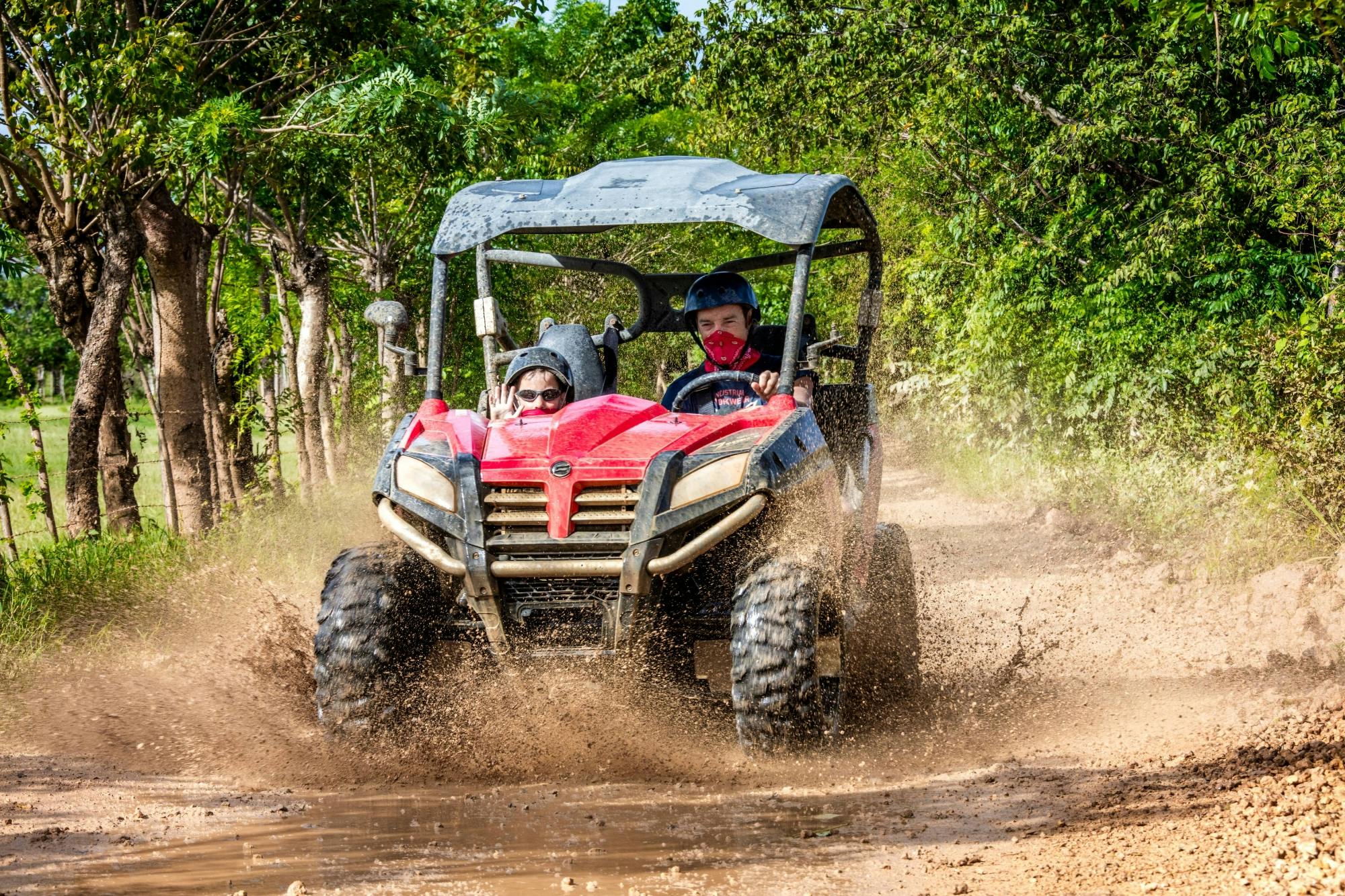 Excursion en buggy dans les grottes du parc Domitai