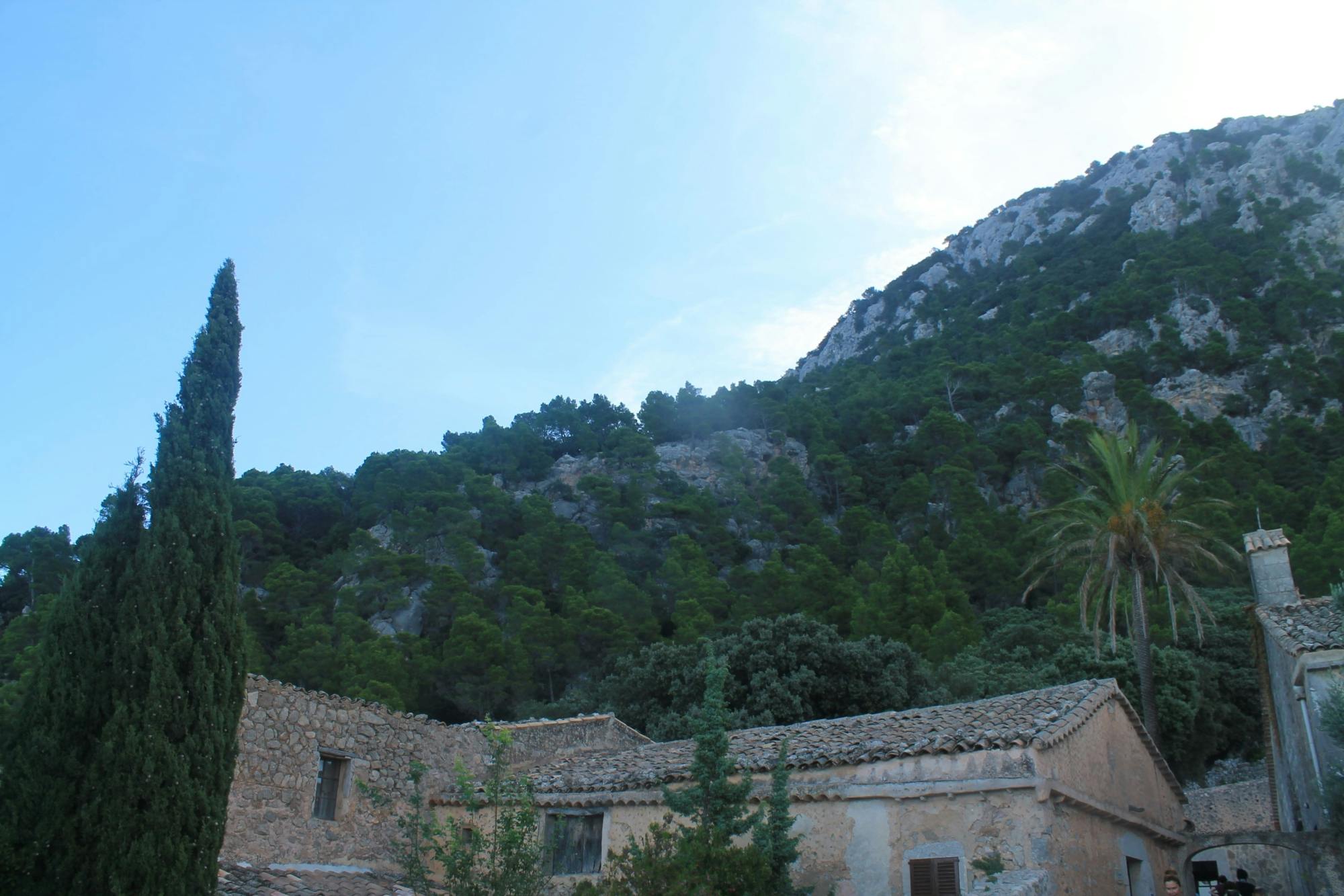 Valldemossa hke met Ermites Velles en s'Escolta lus