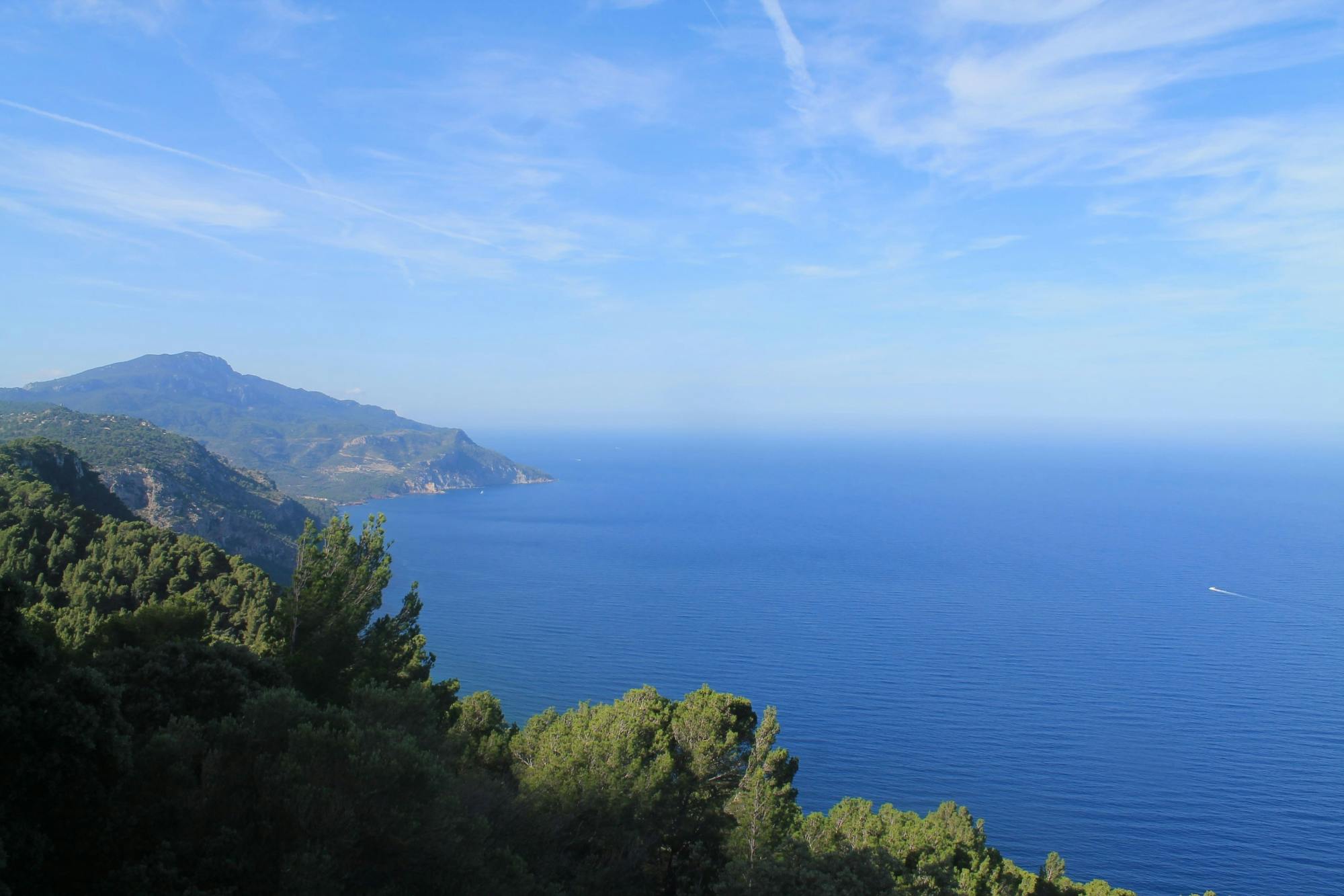 Guided hiking in Valldemossa through Ermites Velles and s'Escolta with Eco Island adventure