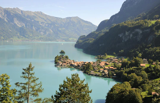Full-day bus tour to Bernese Oberland and Interlaken from Zurich