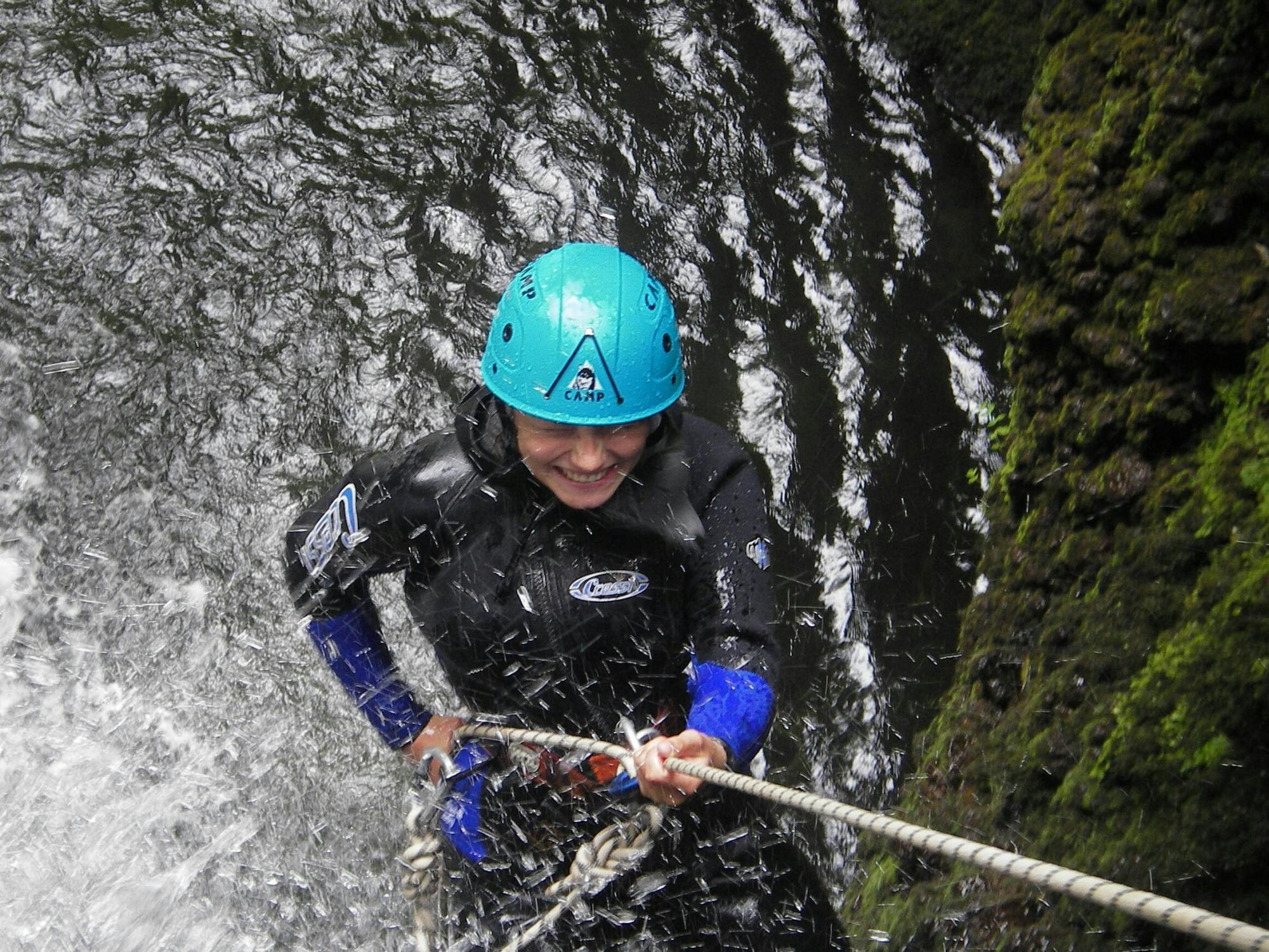 Journée complète de canyoning à Salto do Cabrito