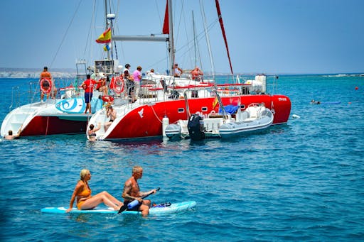 Freebird Catamaran to Lobos Island