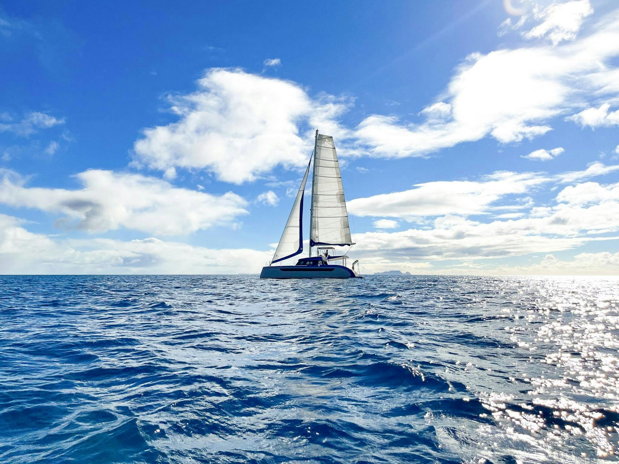 Crociera VIP in catamarano a Madeira su Luna