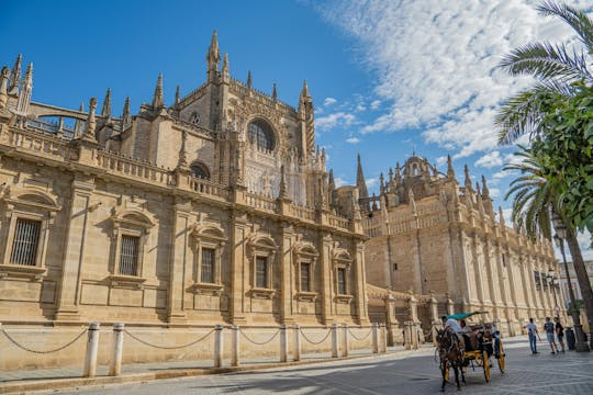 Private Tour durch die Kathedrale und den Alcazar von Sevilla