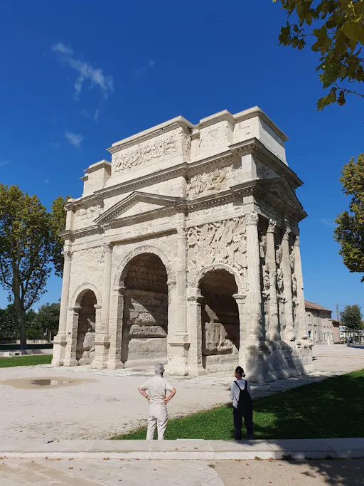 20241210675852513ac70.jfif