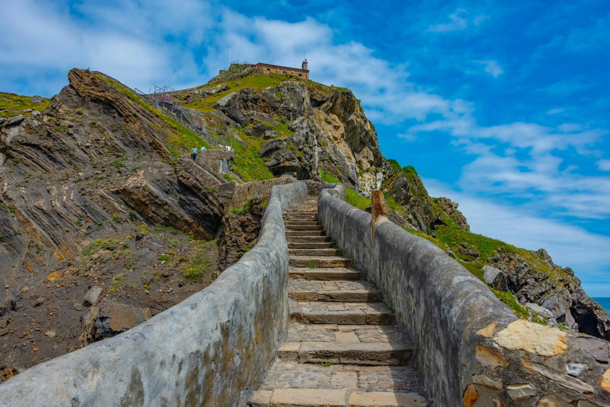 Guided Tour of San Juan de Gaztelugatxe, Bermeo, Mundaka and Gernika