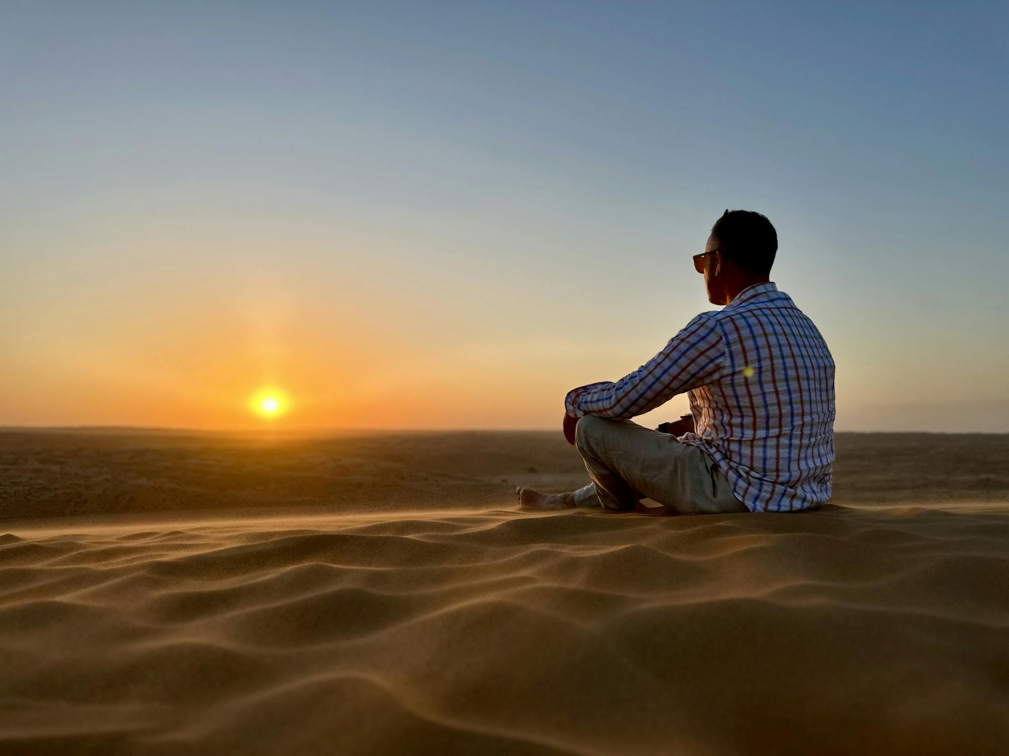 Woestijnervaring - privétour van een hele dag naar Wahiba Sands