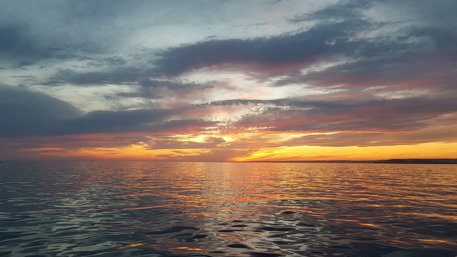 2024121767613d8457de4.jpg