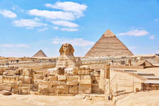 Excursão pelos destaques do Cairo saindo de Luxor com passagens de trem de primeira classe