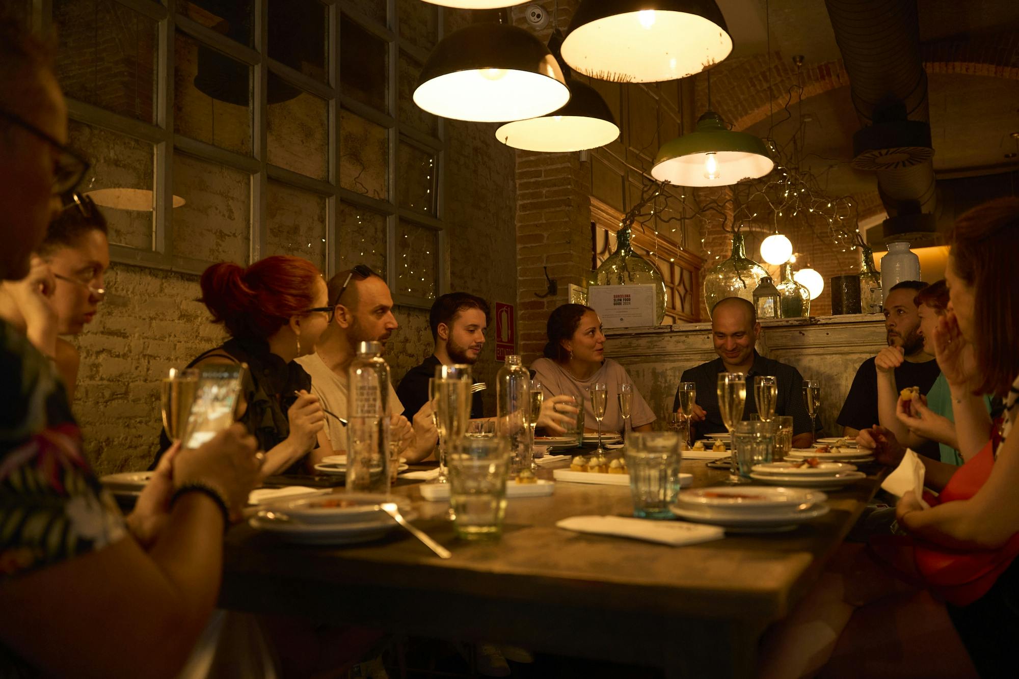 El Born Bites : Dégustation de plats et de vins locaux à Barcelone