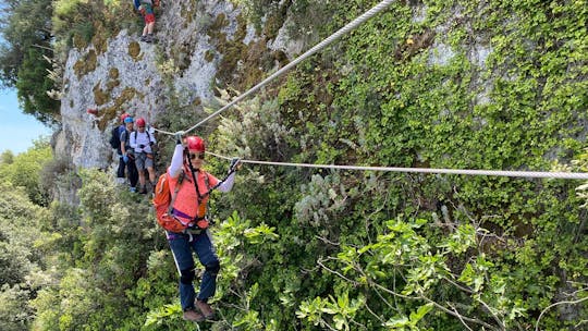 Excursión a pie por la Vía Ferrata della Regina