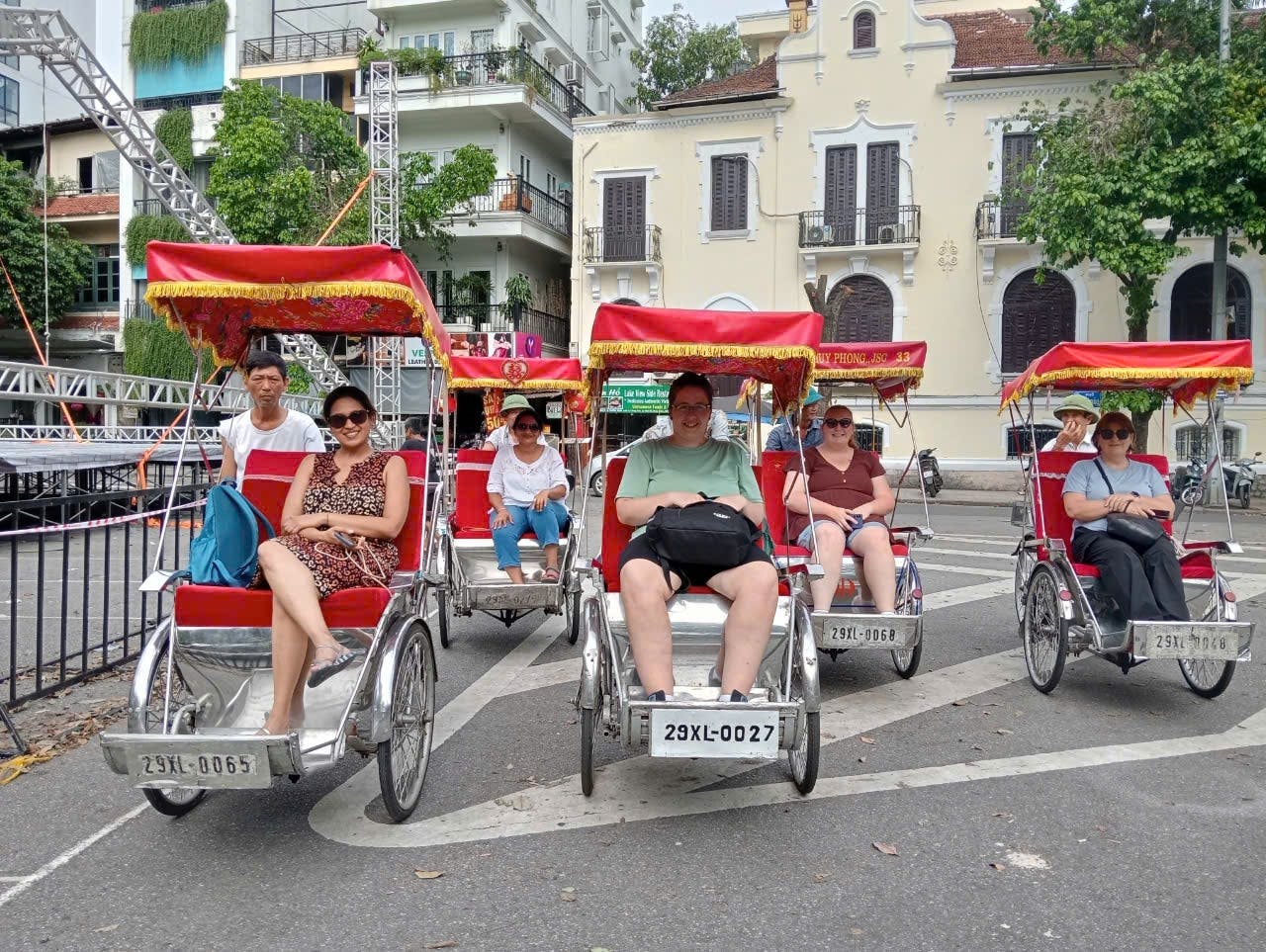 Ha Noi city of heritage with 1-hour cyclo ride half-day guided tour