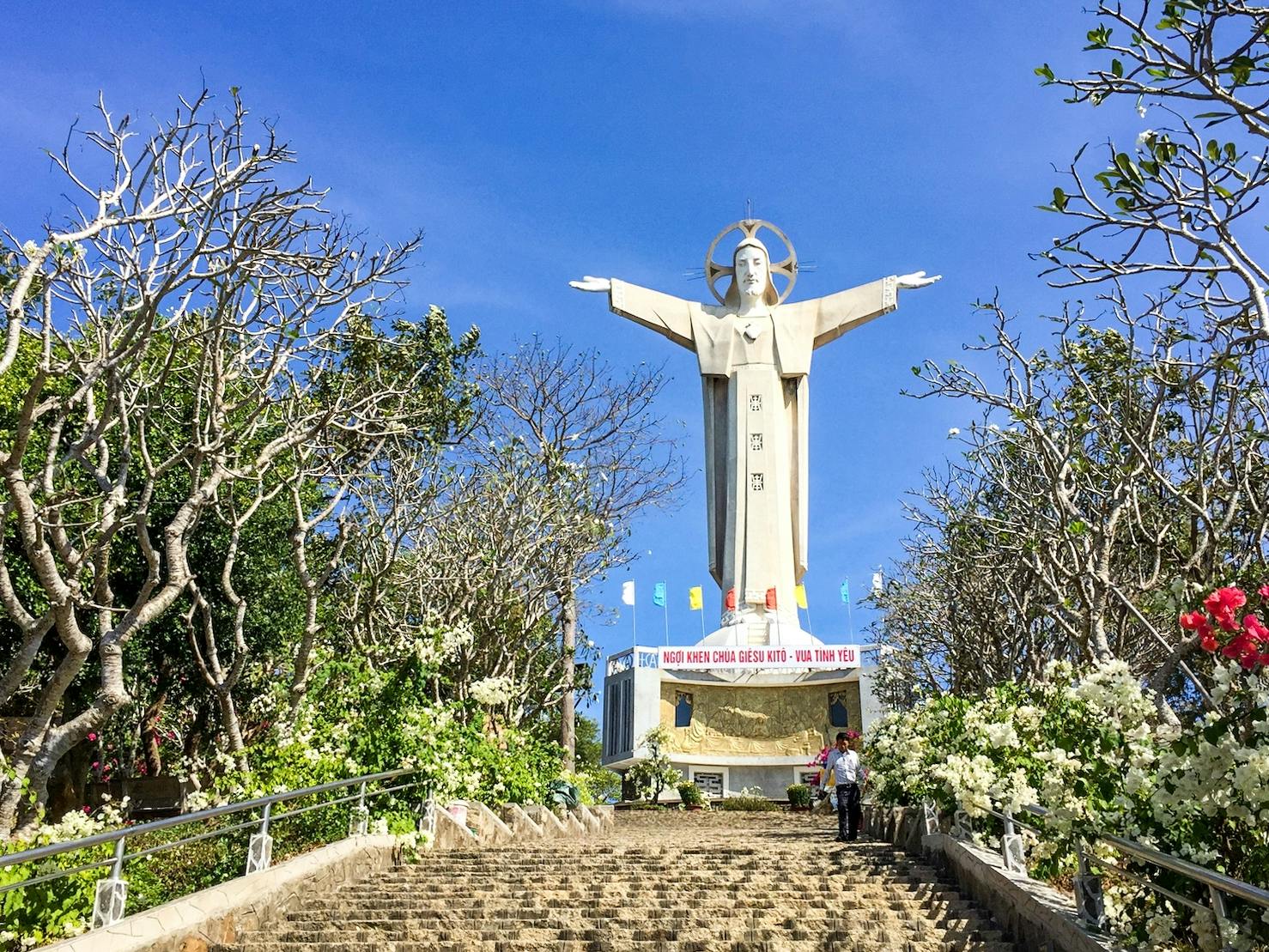 Całodniowa wycieczka z przewodnikiem po plaży Vung Tau z miasta Ho Chi Minh