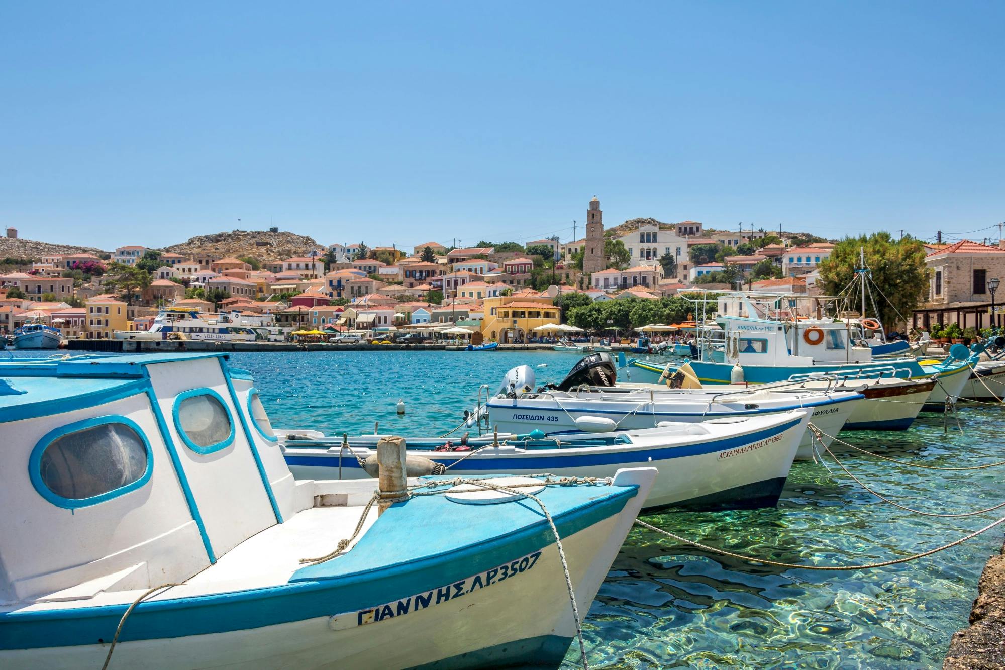 Excursion en bateau sur l'île de Chalki et visite de la vallée des Papillons