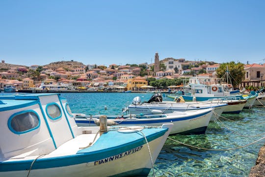 Excursion en bateau sur l'île de Chalki et visite de la vallée des Papillons