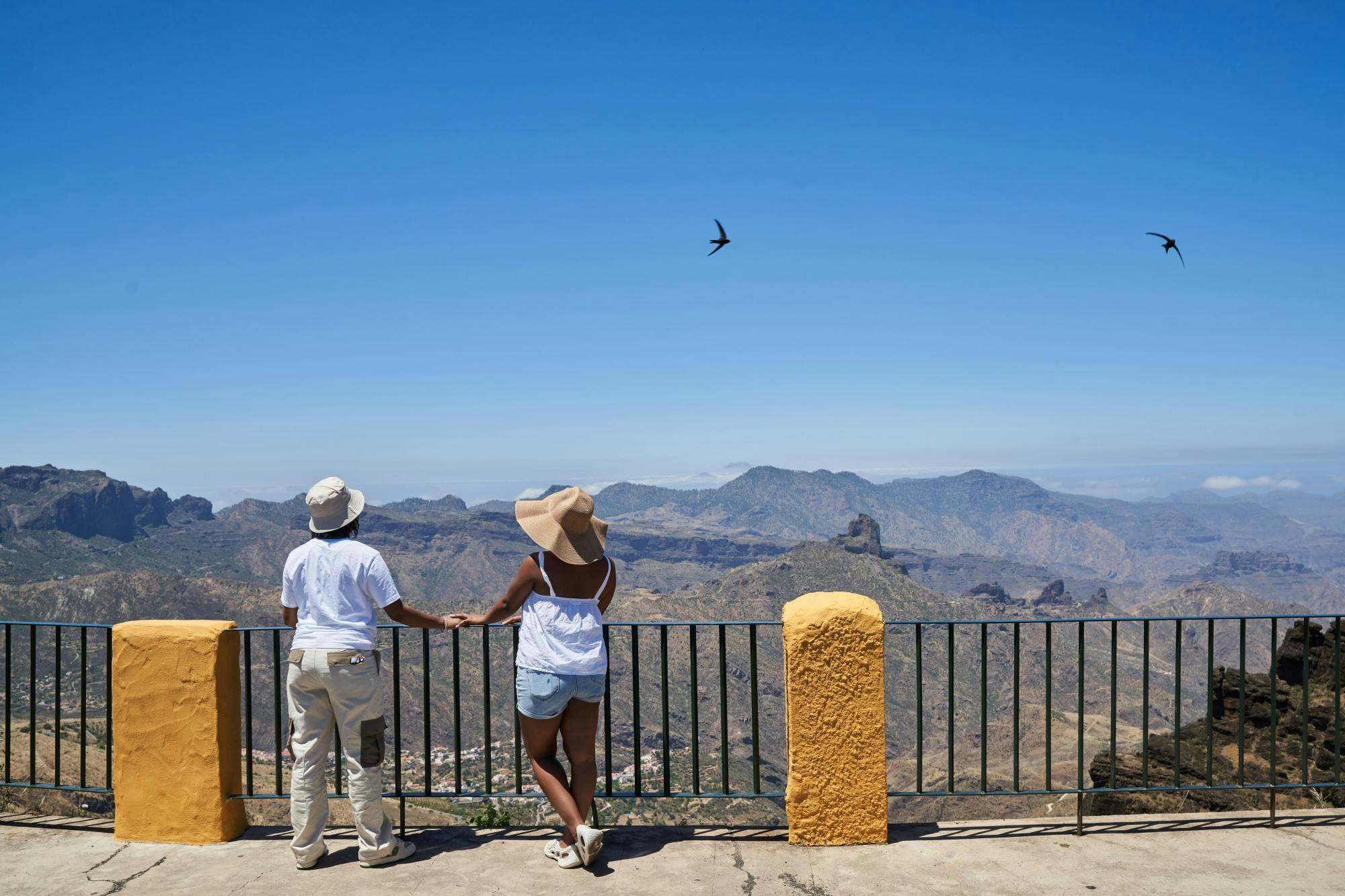 Roque Nublo Walk with Tapas in Fataga Village