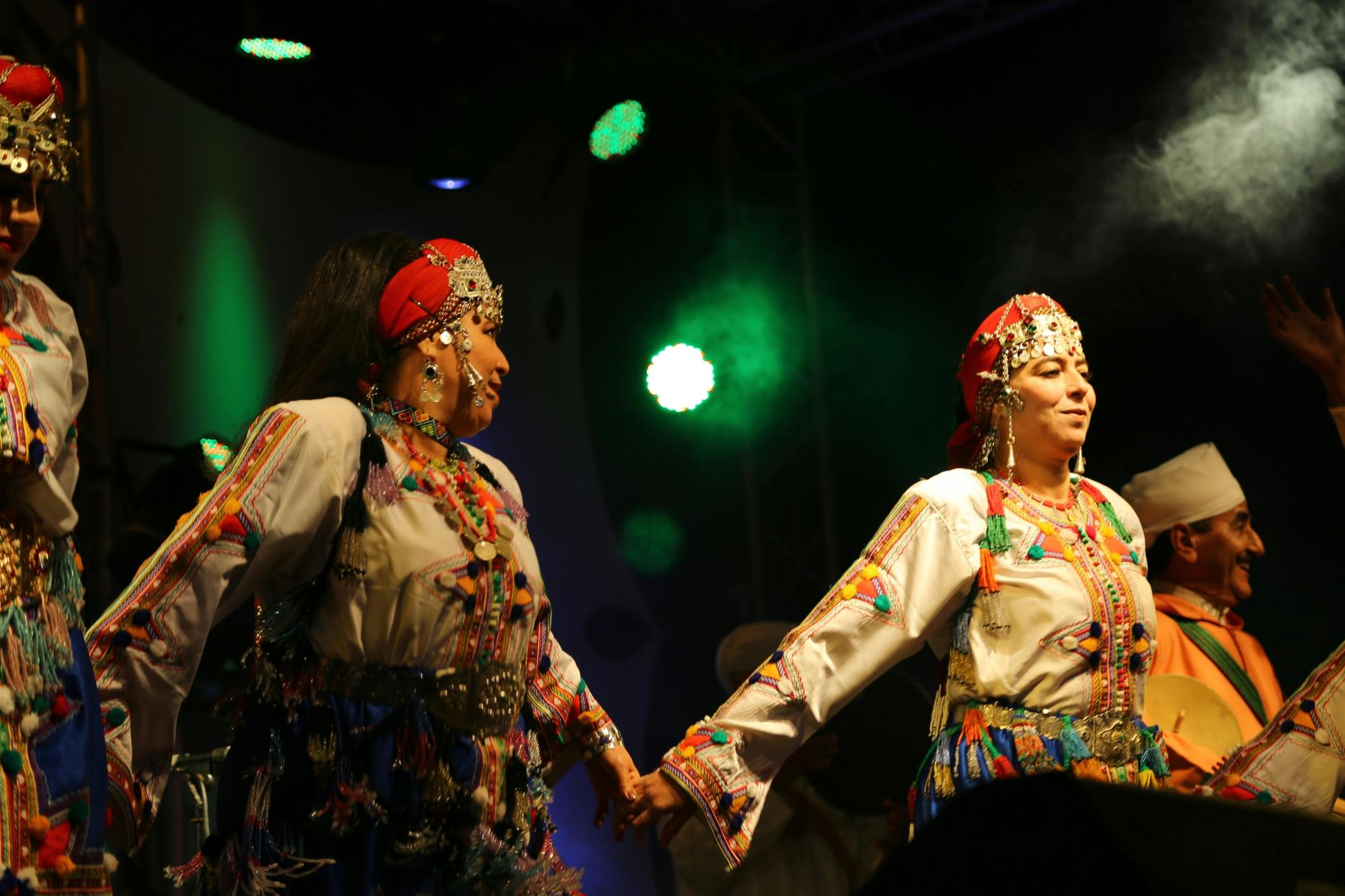 Experiência de show e jantar noturno marroquino em Agadir