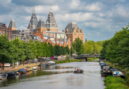 Crucero por los canales de Ámsterdam y entrada al Rijksmuseum