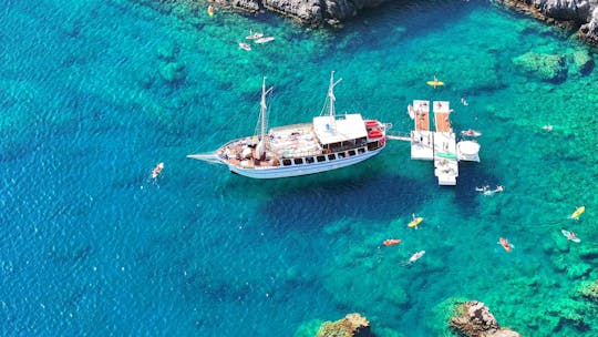 Rhodes boat trip with Fun Island and lunch