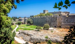 Lindos Acropolis & Rhodes Old Town Highlights Tour