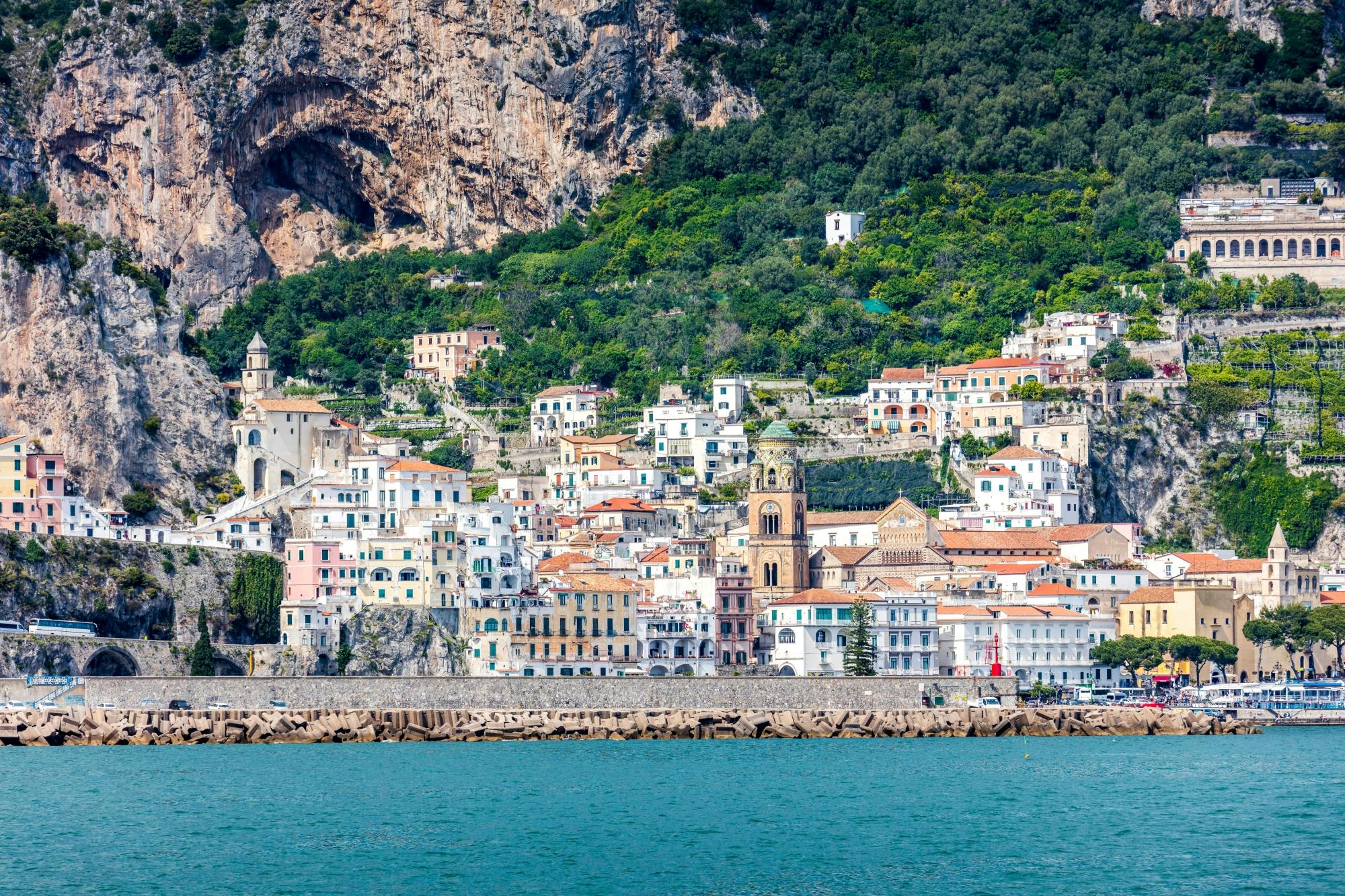 Full-day Positano and Amalfi boat tour with lunch