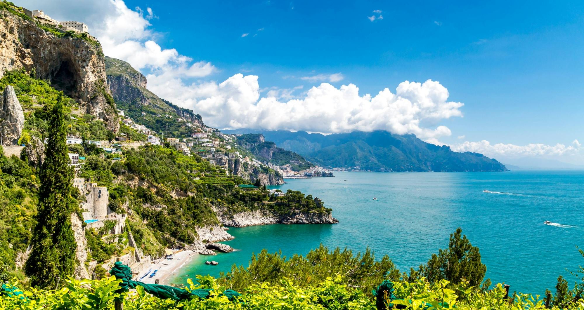 Full-day guided tour of Amalfi and Cetara with boat ride