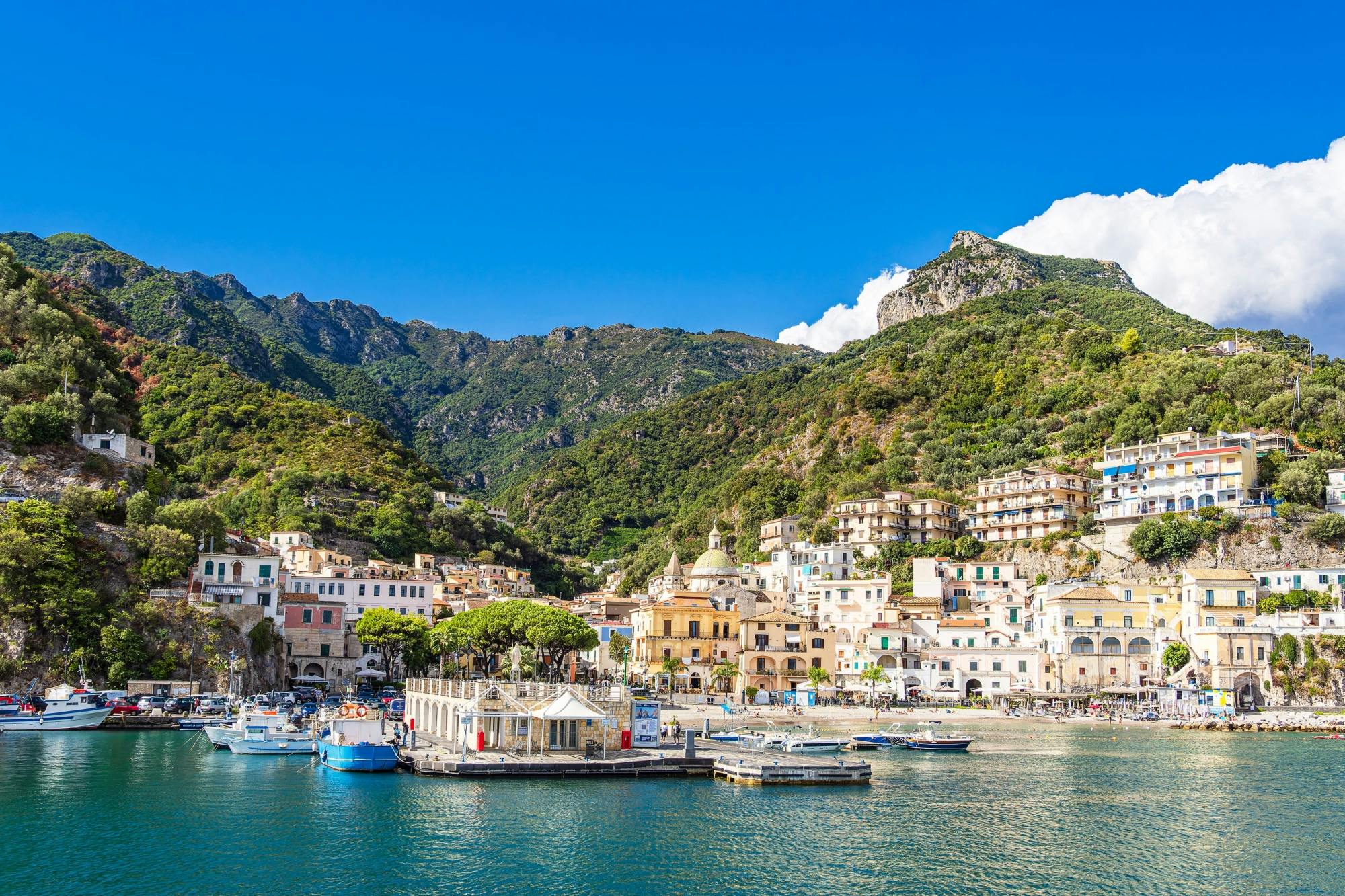 Visita guiada de dia inteiro a Amalfi e Cetara com passeio de barco