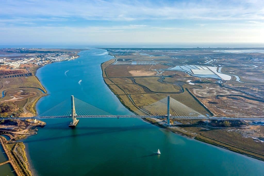 Cruzeiro de Barco no Rio Guadiana e Passeio pela Vila de Alcoutim